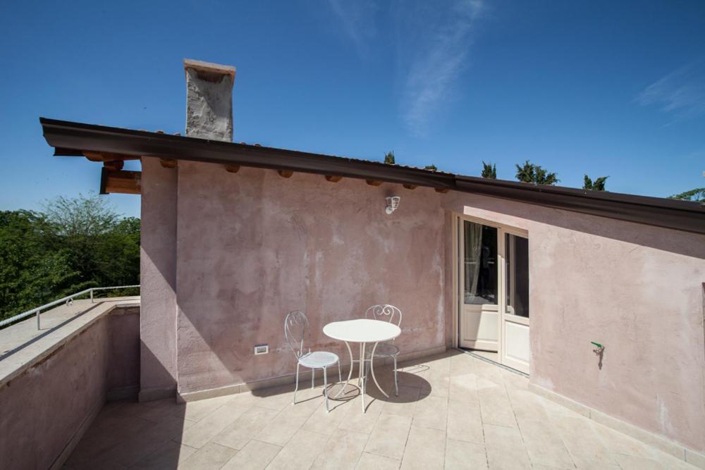 Casa Al Fiume Villa Ponti sul Mincio Luaran gambar
